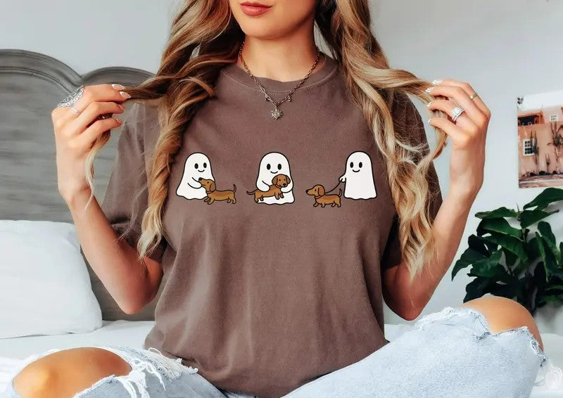 Cowgic Ghost Trio Halloween Dachshund T-shirt
