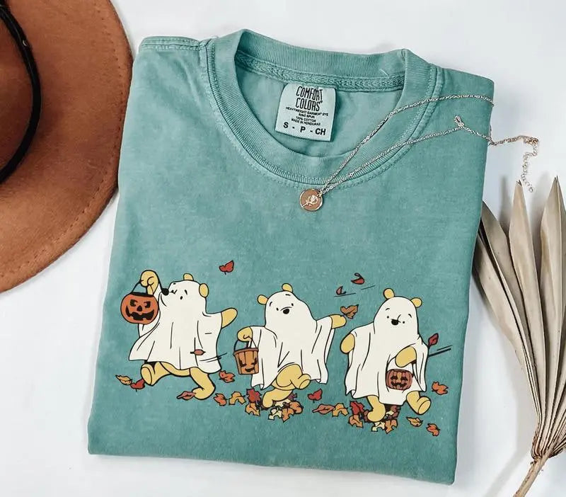 Cowgic Comfort Colors Retro Pooh Ghost Halloween T-Shirt